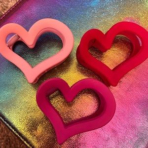 3 heart shaped hair clips